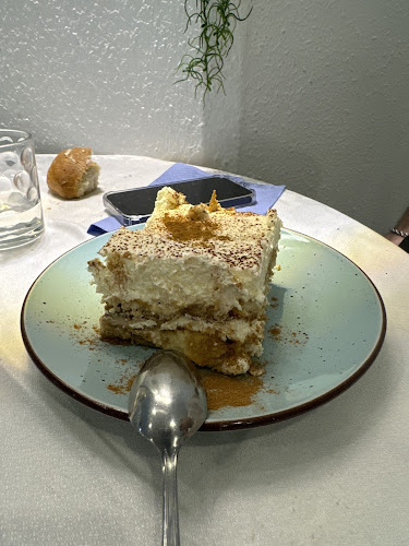 Restaurante Chacin Open Times