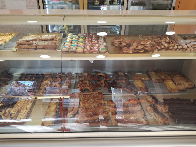 Reviews of Pastisseria Alex Tarzán in Montcada i Reixac - Gastronomía y hostelería