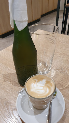 Comentarii opinii despre Cafetería Magala