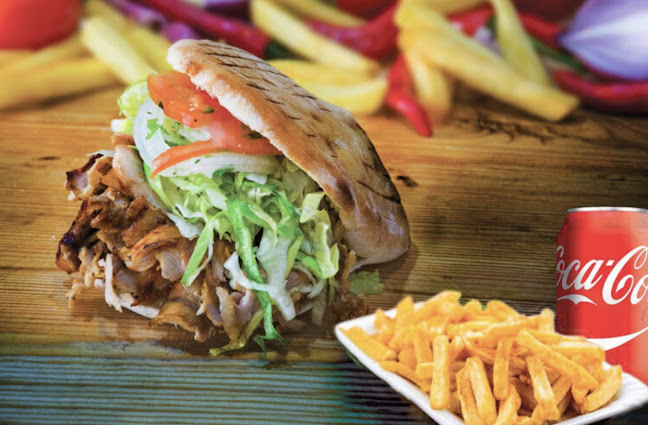 Opinii despre Restaurante Shana Istambul Doner kebab (O Burgo) în Burgo - Gastronomía y hostelería