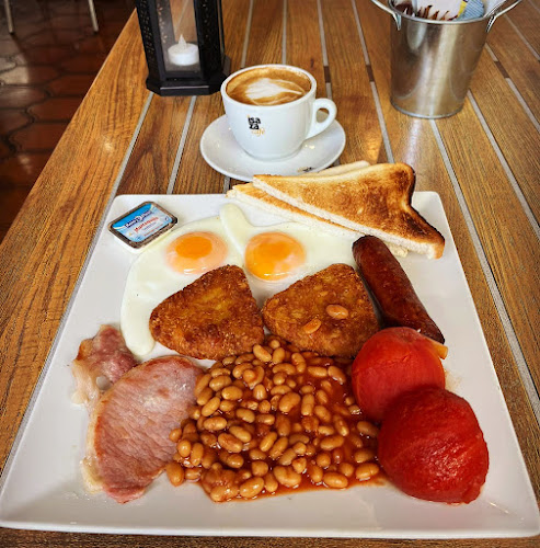 Av. de las Islas Canarias, 35508 Costa Teguise, Las Palmas