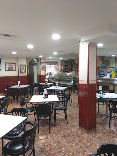 Cafetería Monte-Sion Phone number