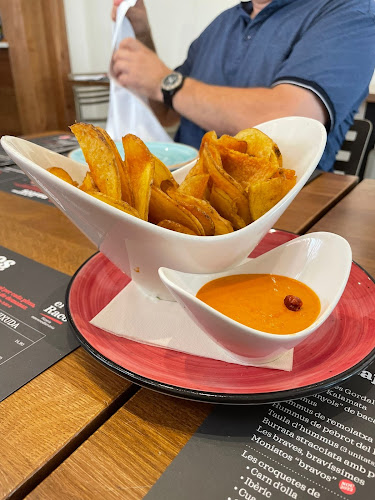 Rambla Principal, 83, 08800 Vilanova i la Geltrú, Barcelona