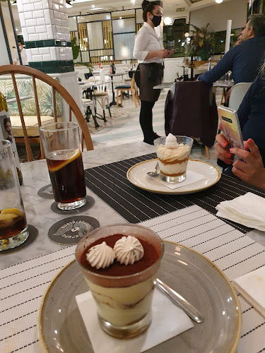 Compostelana Plaza de España - Gastronomía y hostelería