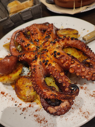 C/ de los Pedrones, 2, Jesús, 46017 València, Valencia