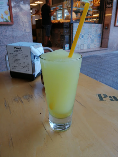 Panet Maduixa - Forn de Pa, Pastisseria i Cafeteria Phone number