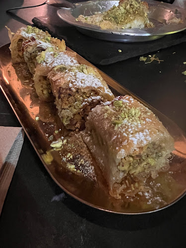 C. de Colmenares, 13, Centro, 28004 Madrid