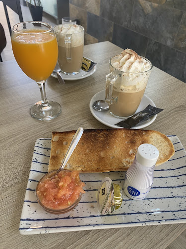 Opinii despre La Cafetería de Sofía în Puerto de Mazarrón - Gastronomía y hostelería