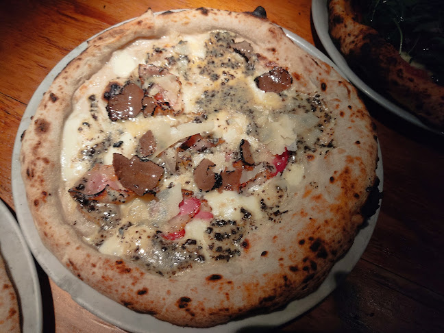 Frankie Gallo Cha Cha Cha | Pizzería Raval Open Times