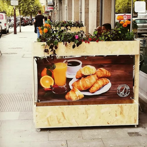 Av. de Balaídos, Nro.63, Bajo, Coia, 36210 Vigo, Pontevedra