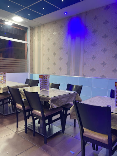 Opinii despre Gust Bar Restaurant în Santa Coloma de Gramenet - Gastronomía y hostelería