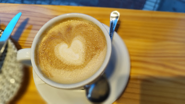 Comments and reviews of Pastisseria Dama Blanca