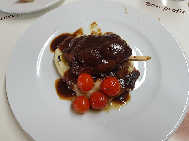 Opinii despre Bar Restaurant Llerona în Llerona - Gastronomía y hostelería