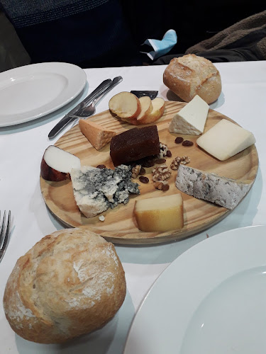 C. Víctor Chávarri, 3, 33001 Oviedo, Asturias