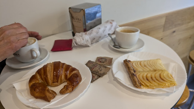 Opinii despre Forns Rovira Fructuós în Barcelona - Gastronomía y hostelería