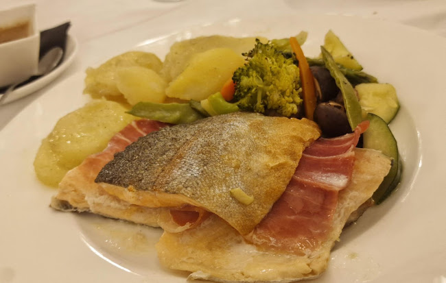 Restaurante Reyes de Aragón Phone number