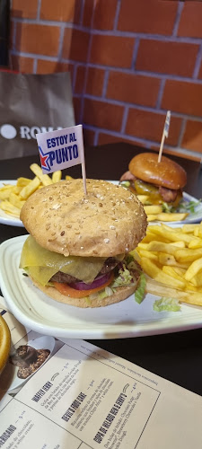 Foster's Hollywood Phone number