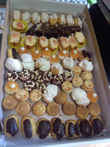 Cafetería Más Dulce Que Salado - Gastronomía y hostelería