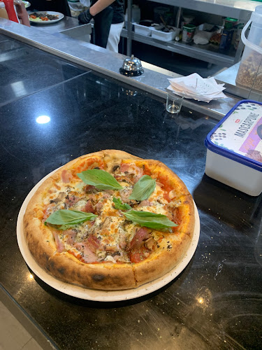 Restaurante Puerta Nueva Open Times