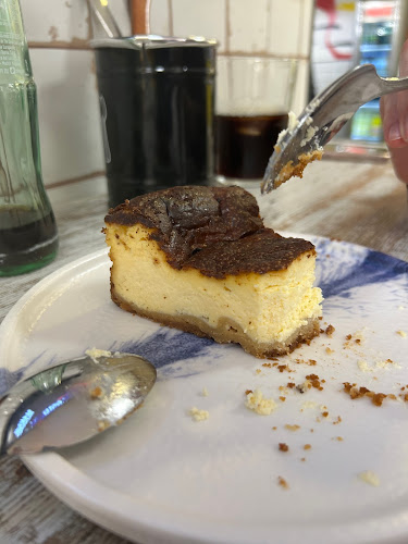 Moflete by Joe Burger Phone number