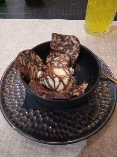 Av. d'Aragó, 18, El Pla del Real, 46021 València, Valencia