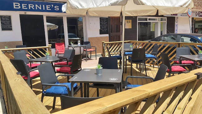 Bernie's Bar - Gastronomía y hostelería