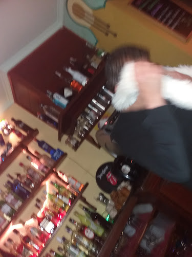 Cafeteria Tendur Open Times