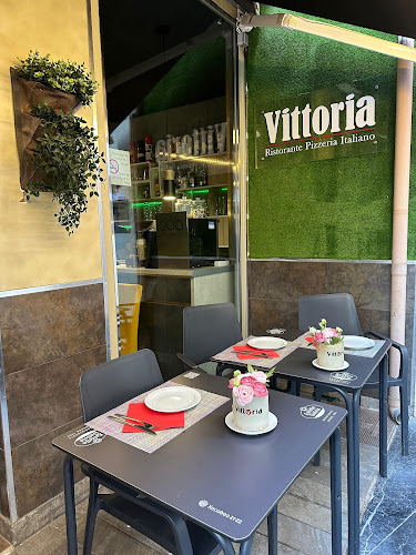 Pizzeria Italiana Vittoria Phone number