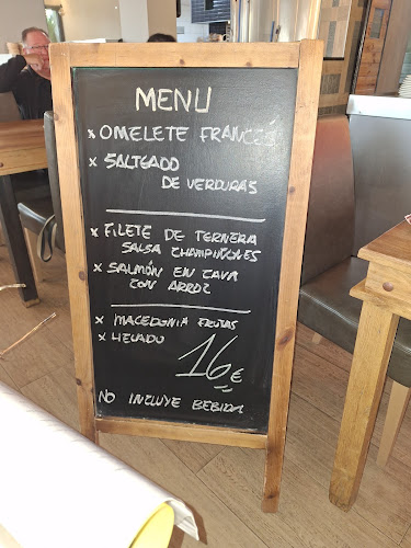 Reviews of Restaurante Puerta Nueva in San Juan de los Terreros - Gastronomía y hostelería