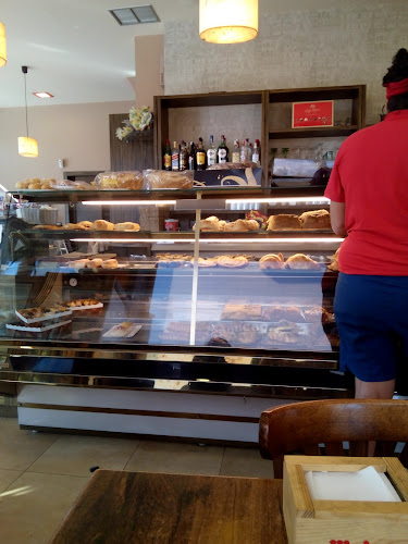 Comments and reviews of Panadería Sabucedo, SL.