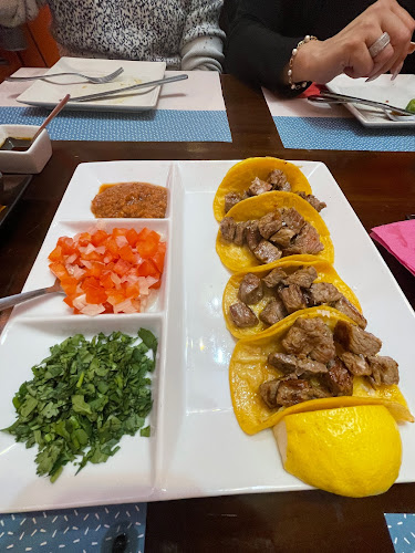 C. Martínez Campos, 23, bajo, Ronda, 18002 Granada