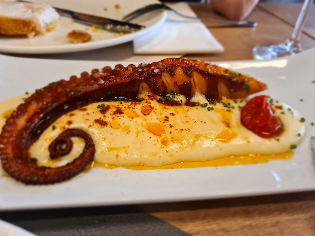 C. Harinas, 20, Casco Antiguo, 41001 Sevilla