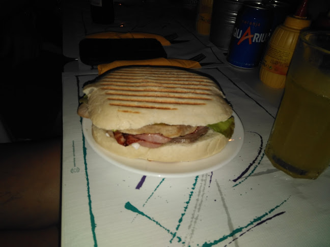 Burger Classic Phone number