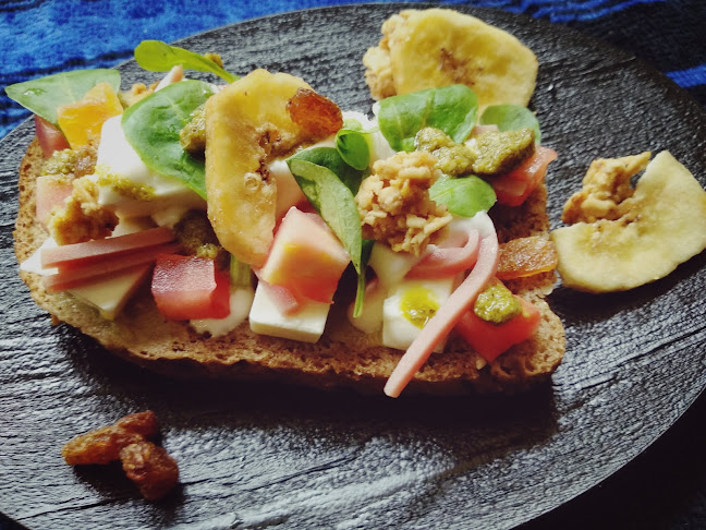 Rua Castelao, 37, 15940 A Pobra do Caramiñal, A Coruña