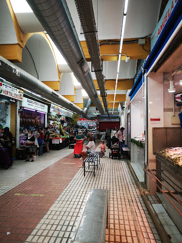 Mercado de Abastos Tiro de Línea - Gastronomía y hostelería