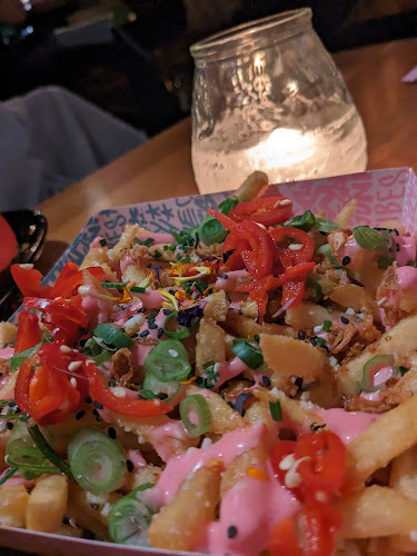 Comments and reviews of Vegan Junk Food Bar