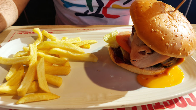 Comentarii opinii despre Foster's Hollywood