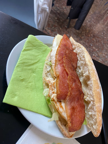 Opinii despre RAICES Bar & Heladeria în Benetússer - Gastronomía y hostelería