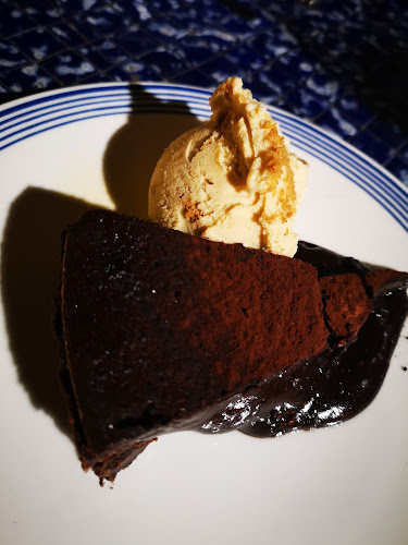 Comentarii opinii despre Teckel Madrid