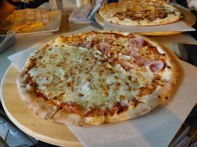 Pizzería Napolitana