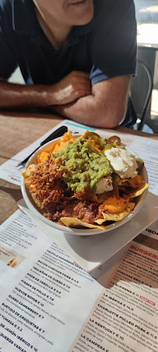 Comments and reviews of Hangar Café