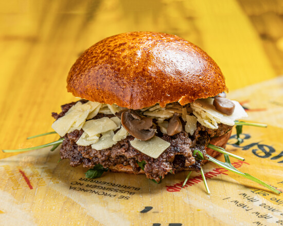 Opinii despre School Busrger - Presidente Alvear în Las Palmas de Gran Canaria - Gastronomía y hostelería