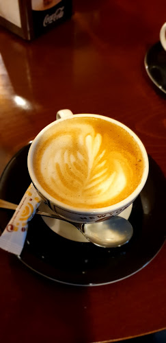 Cafe-Bar Goliat Open Times