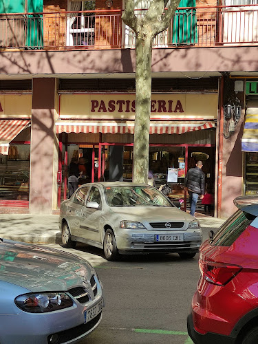 Reviews of Horno de Pan y Pastelería in Barcelona - Gastronomía y hostelería
