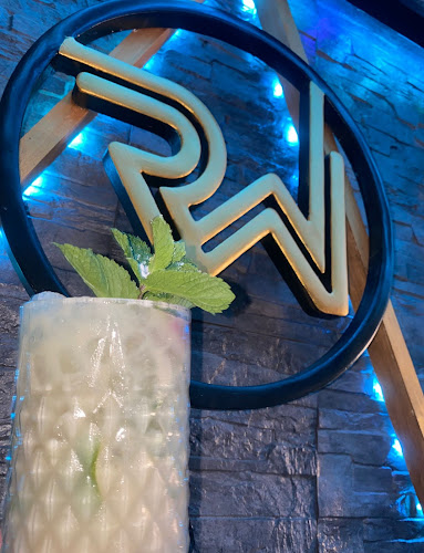 Comentarii opinii despre Raüw Lounge Bar