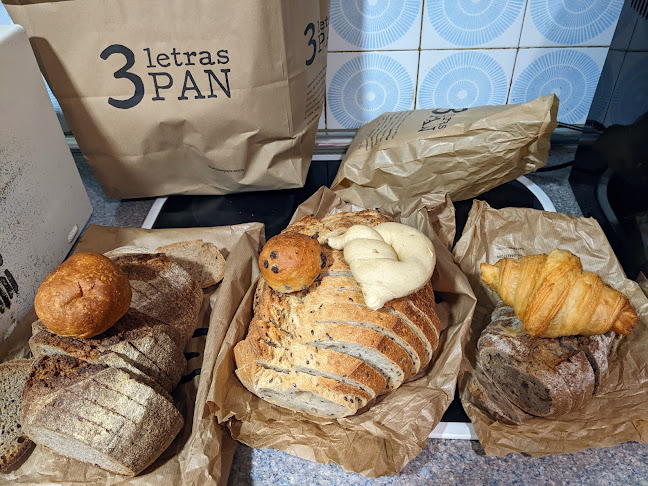 Comments and reviews of 3 letrasPAN Ramón y Cajal