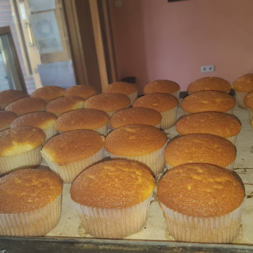 Comments and reviews of Panadería Valderas