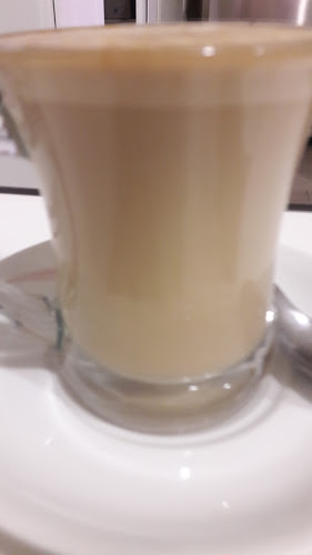 Pastelería-Cafetería-Heladería Balada Phone number