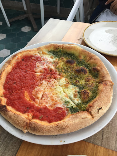 Terraza Casa Blanca Las Canteras Phone number