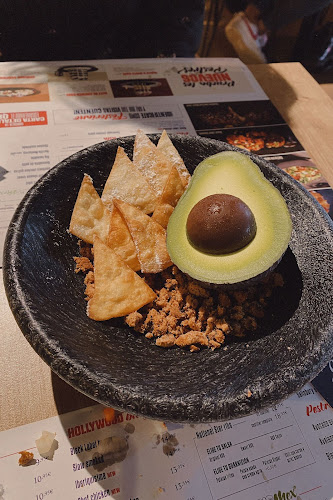 Comentarii opinii despre Foster's Hollywood